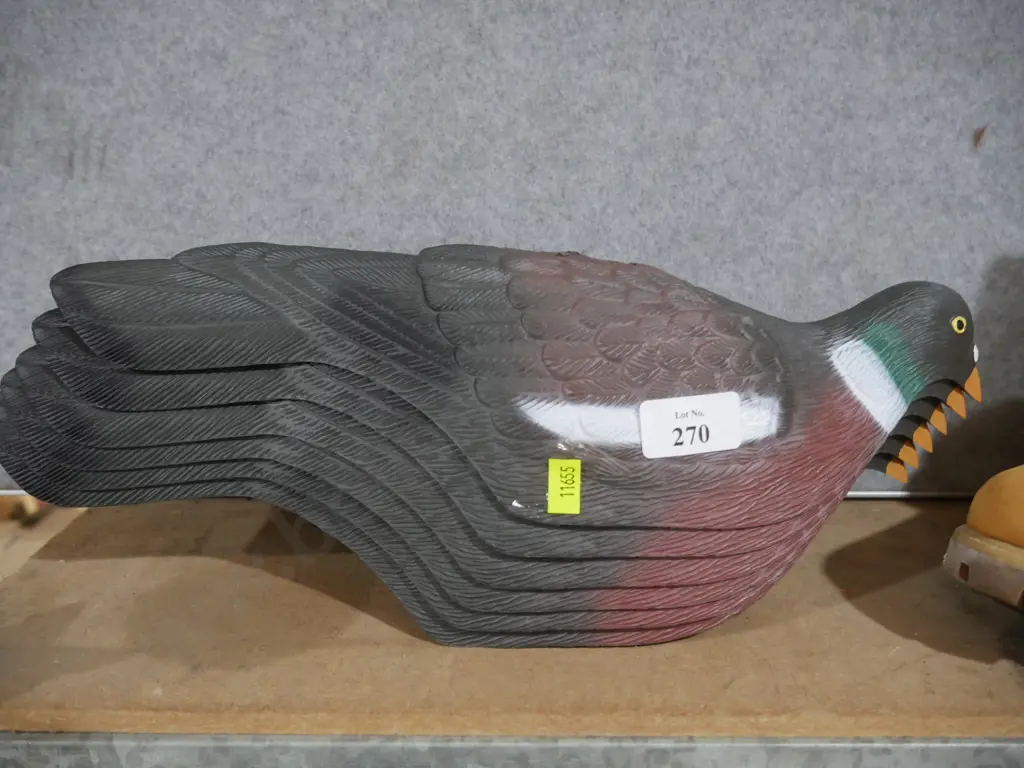 Pigeon decoys Image 1++