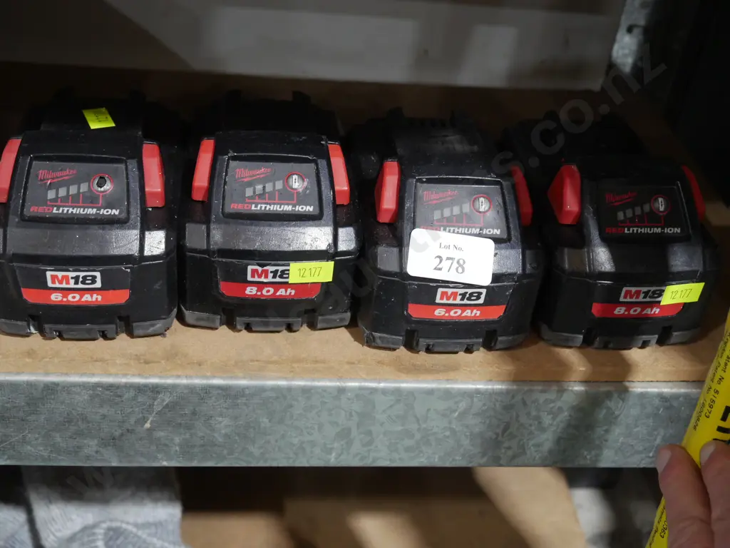 Milwaukee tool batteries Image 1++