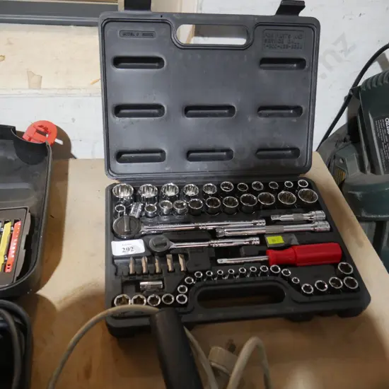 Socket set