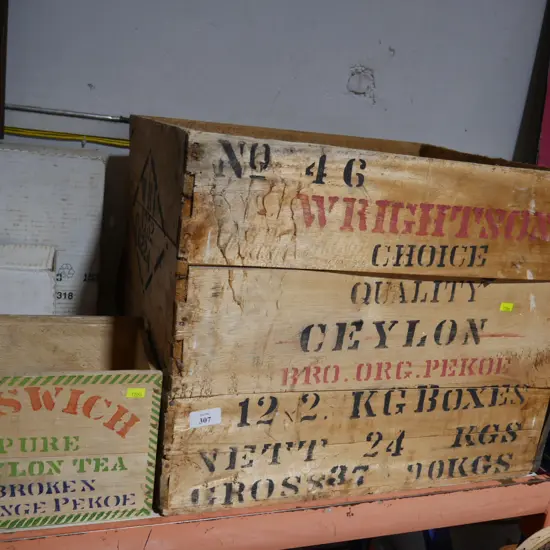 2 wooden tea boxes