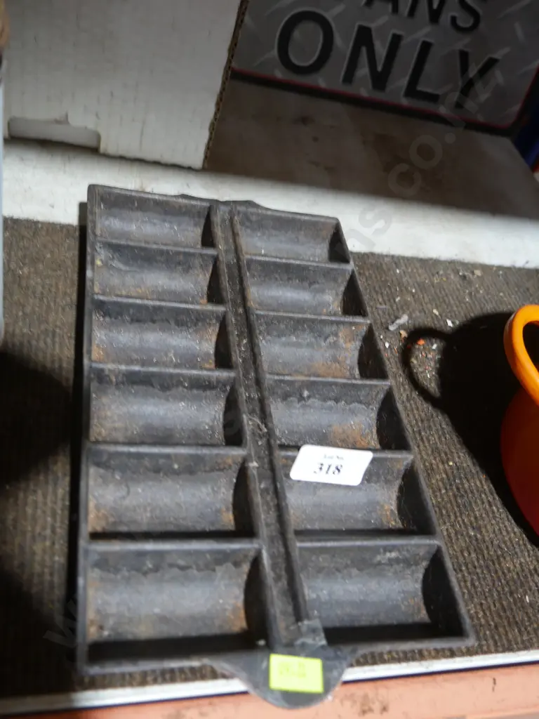 Cast iron gem iron Image 1++