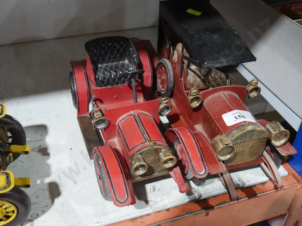 Two model cars Image 1++