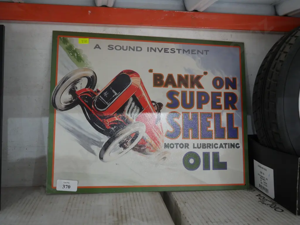 Shell motor lubricating oil sign Image 1++