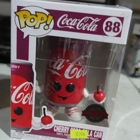 Cherry Coca-Cola can pop vinyl