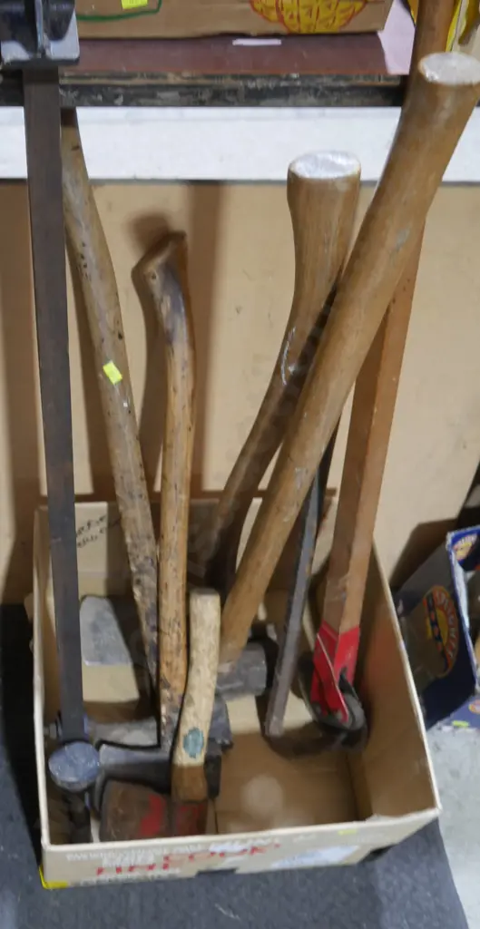 Axes, sledgehammer etc Image 1++