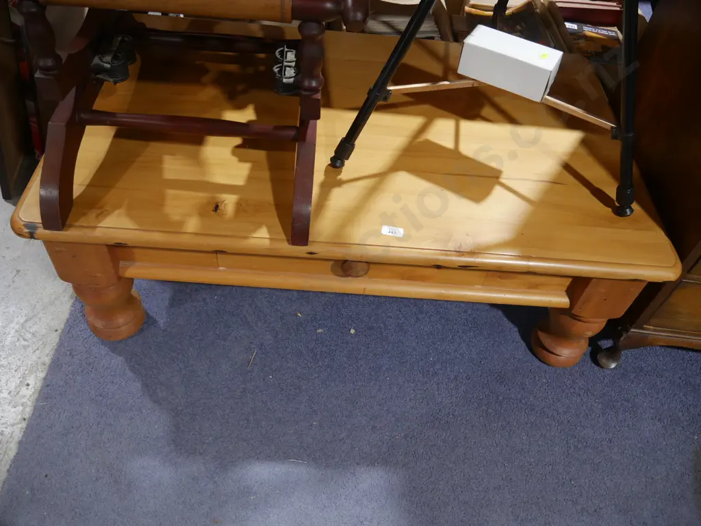 Solid wood coffee table Image 1++