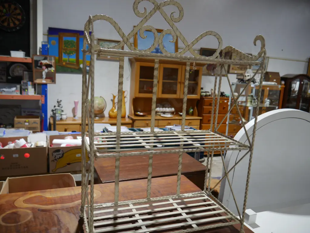 Folding metal shelf Image 1++