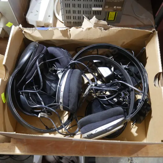Wireless headphones