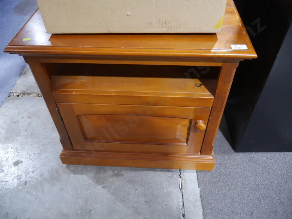 TV stand Image 1++