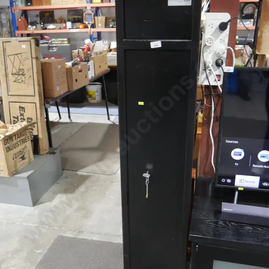 Stealth gun safe