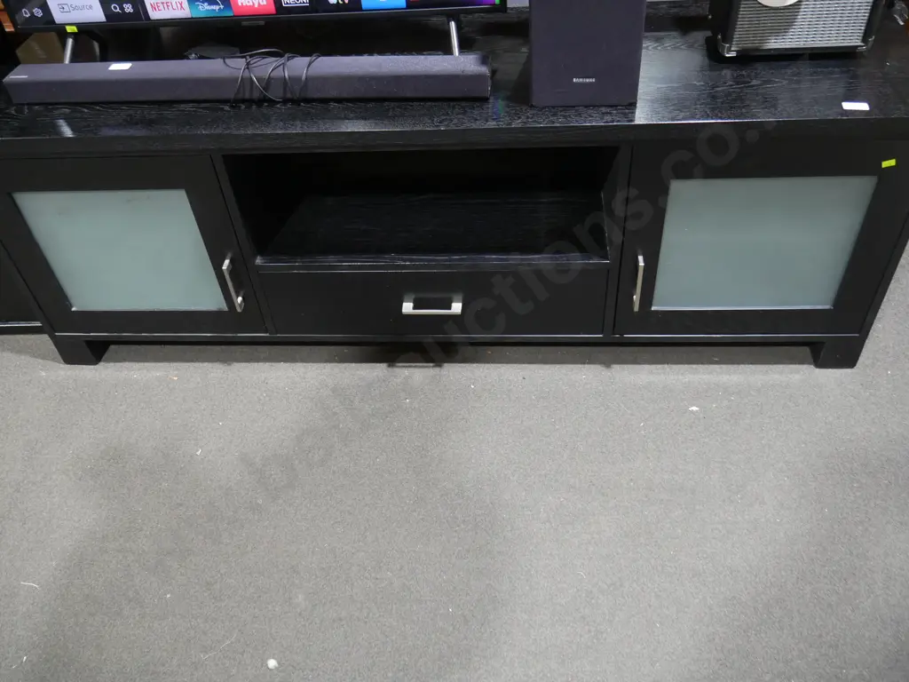 TV stand Image 1++
