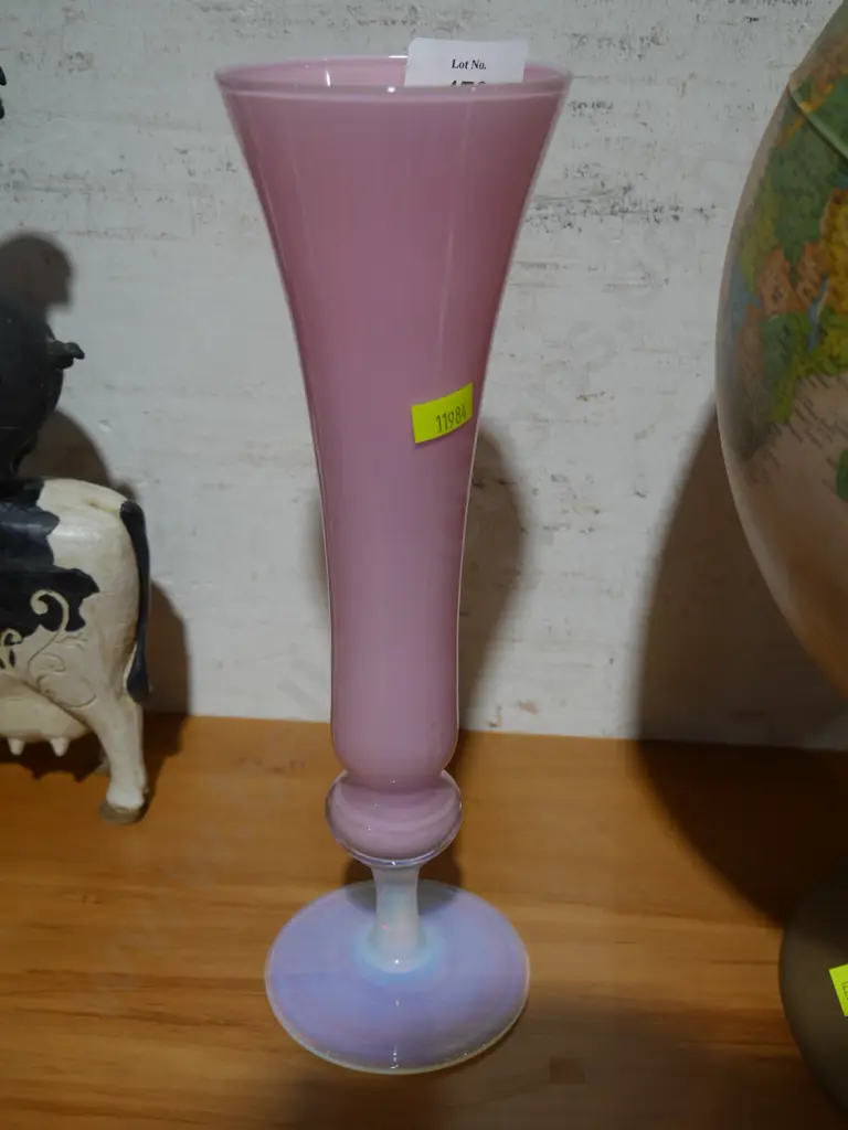 Art glass vase Image 1++
