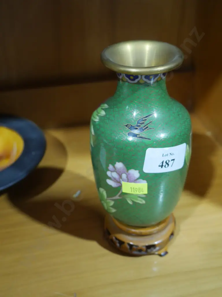 Cloisonne vase Image 1++