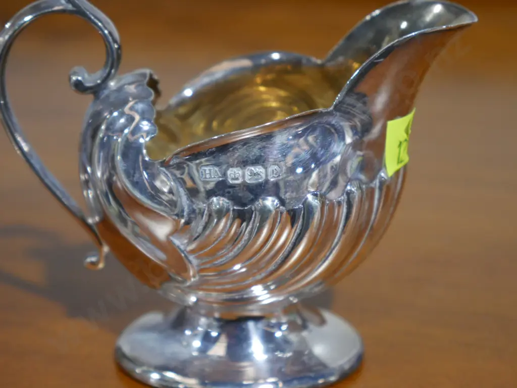 Sterling silver jug and dish Image 1++