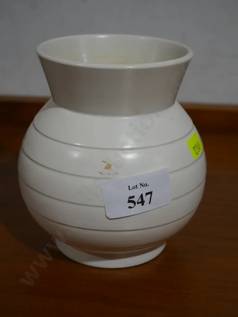 Crown Lynn hand potted vase Image 1++