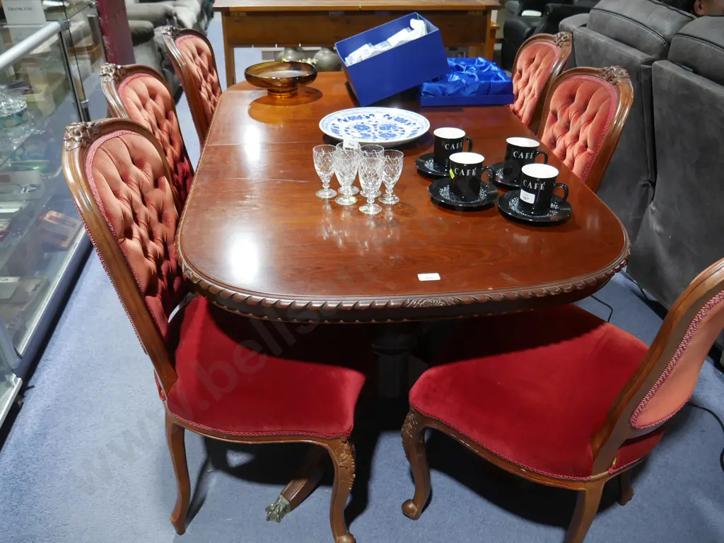 Rope edge extending dining table and six deep buttoned chairs Image 1++