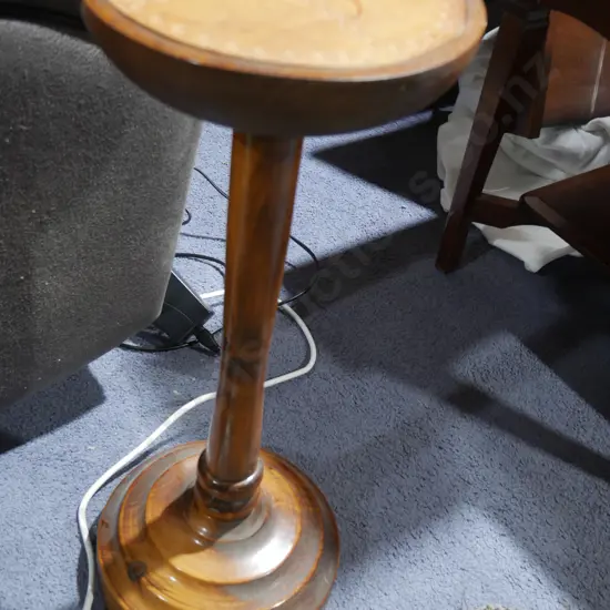 Plant stand