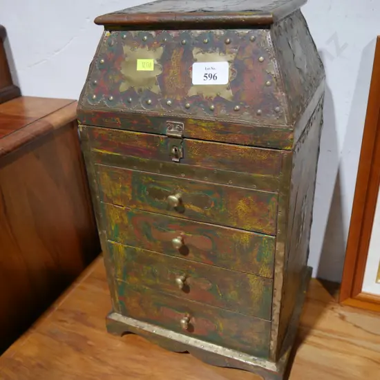 Oriental jewellery box