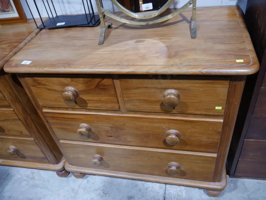Rimu lowboy Image 1++