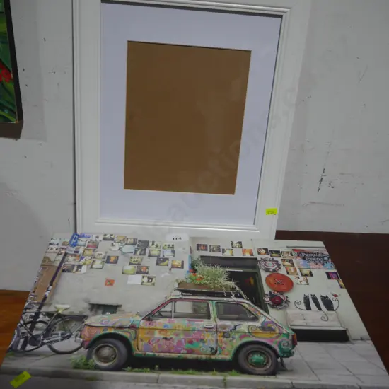 Canvas artwork white photo frame