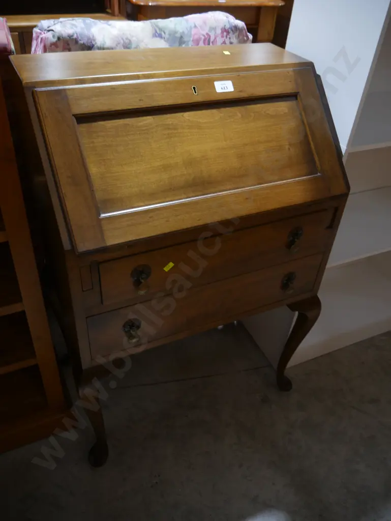 Dropfront desk Image 1++