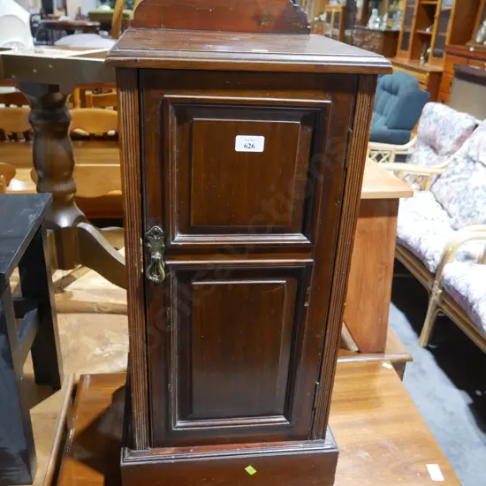 Bedside cabinet