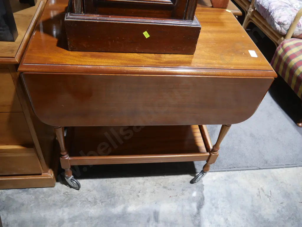 Dropside tea trolley Image 1++