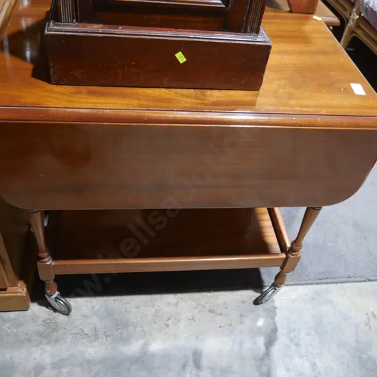 Dropside tea trolley