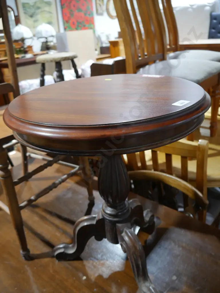 Wine table Image 1++