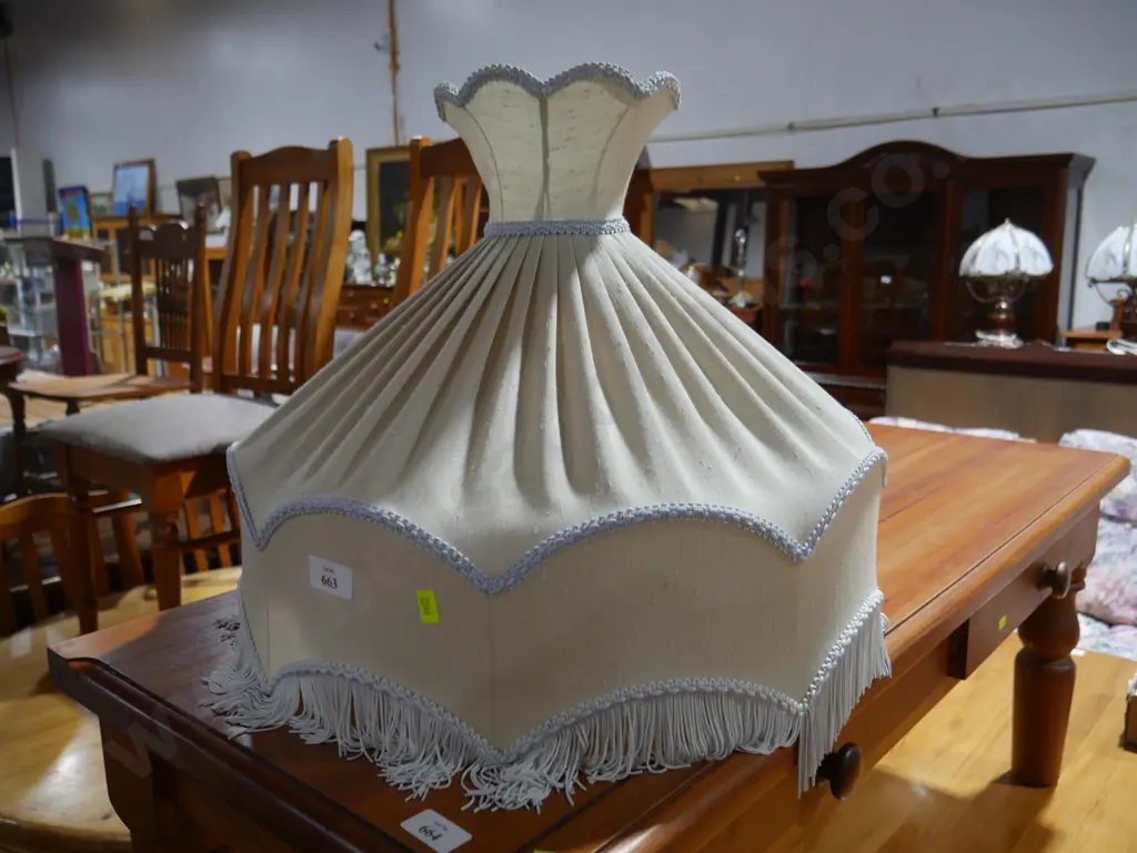 Lamp shade Image 1++