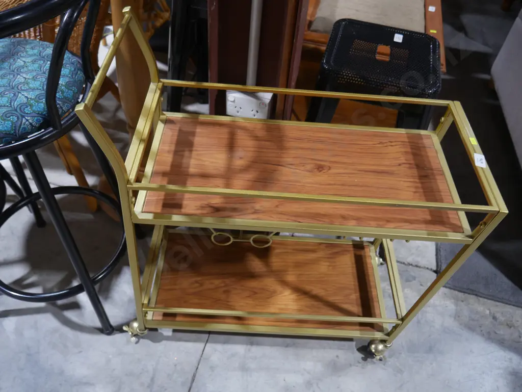 Tea trolley Image 1++