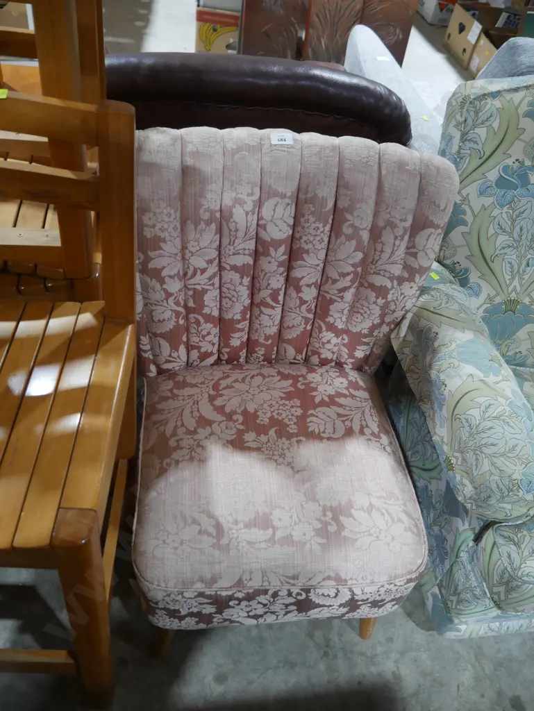 Nursing chair Image 1++