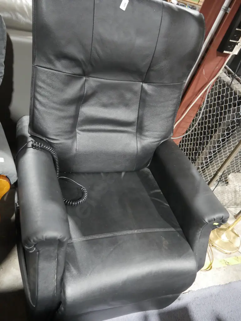 Electric armchair Image 1++