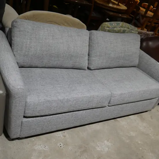 Devan sofa