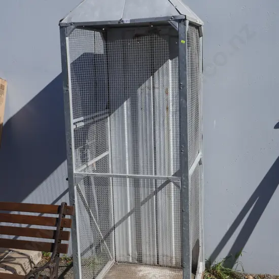 Bird cage