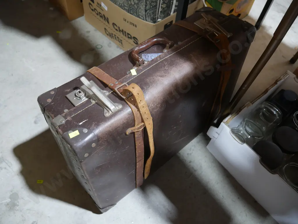Suitcase Image 1++
