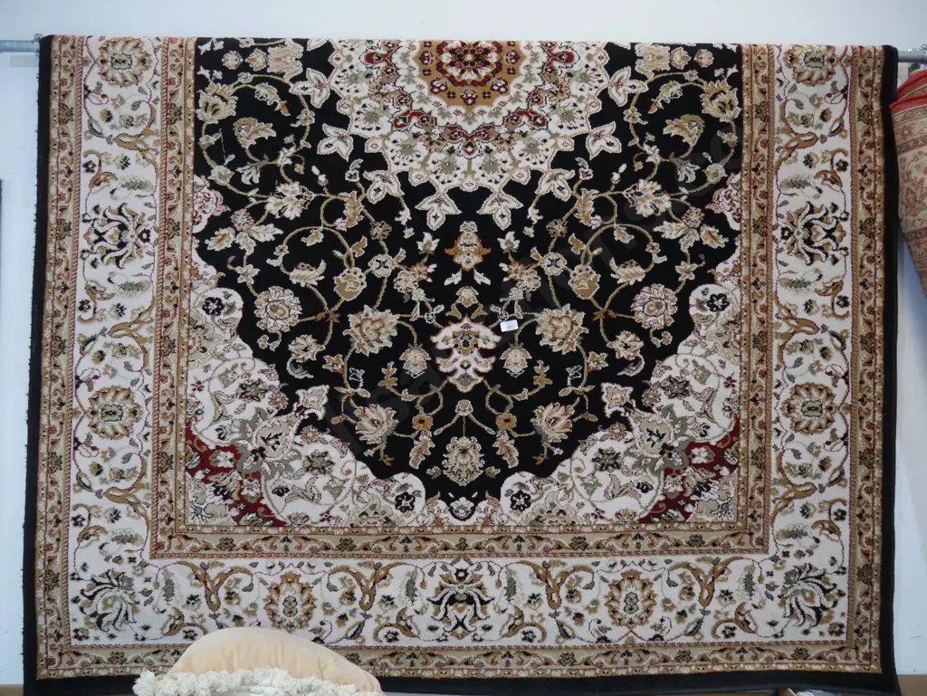 Floor rug Image 1++