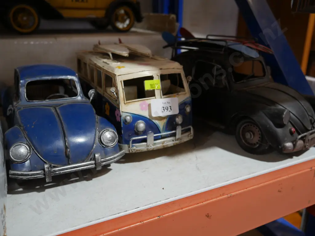 3 vintage car models Image 1++