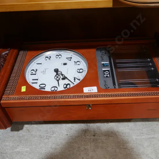 Wall clock