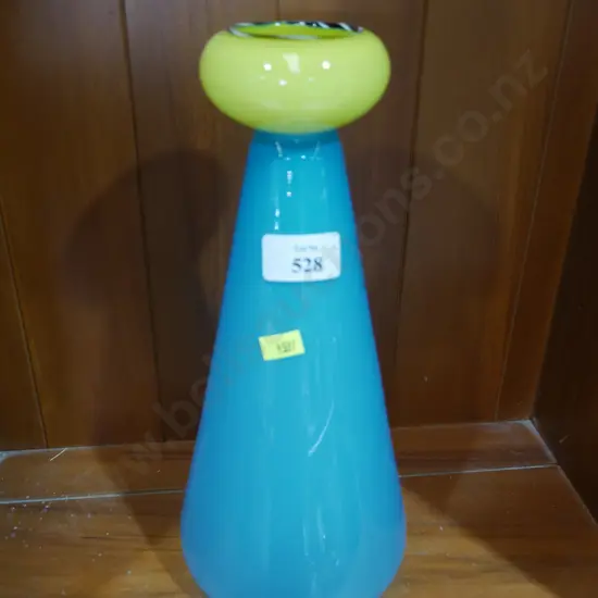 Hoglund glass vase