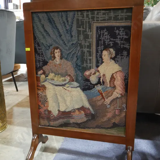 Tapestry fireguard
