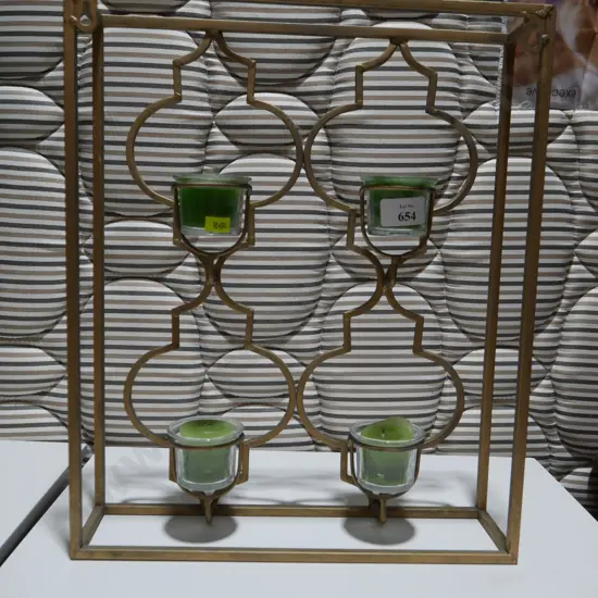 Candle holder