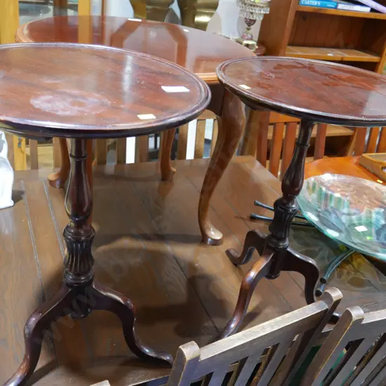 2 wine tables