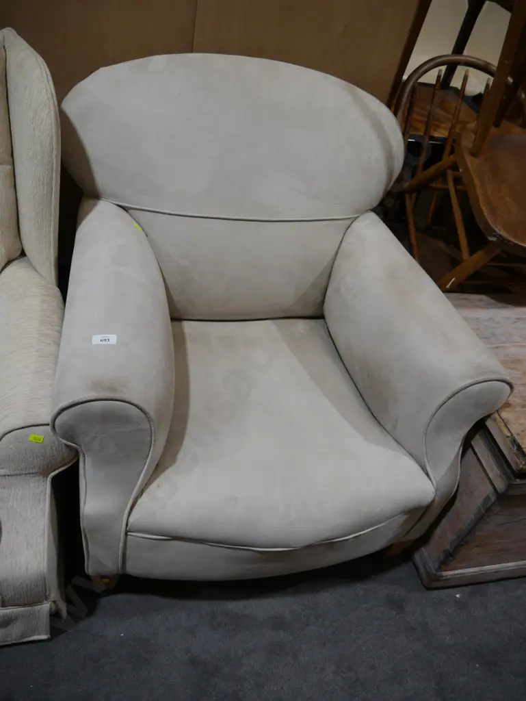 Armchair Image 1++