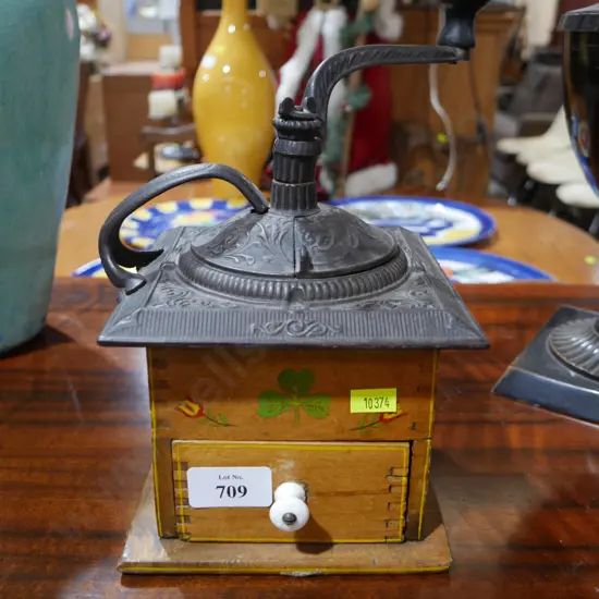 Coffee grinder