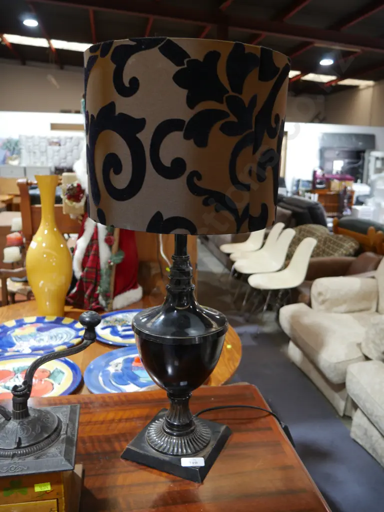 Table lamp Image 1++