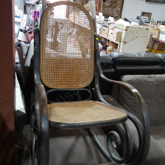 Rocking chair