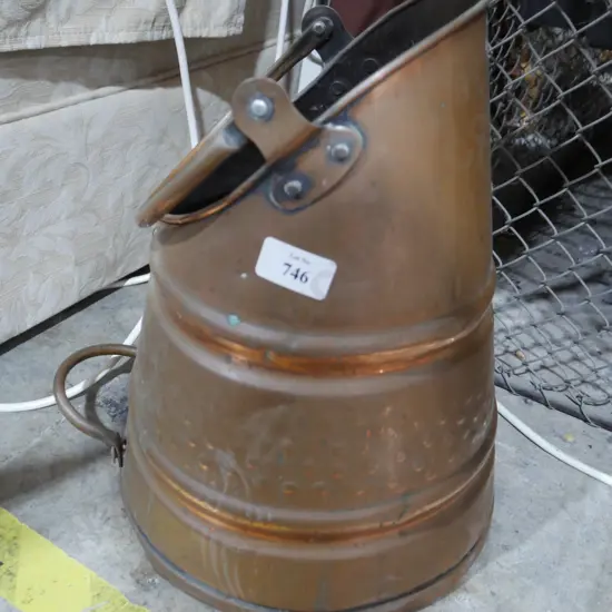Coal bucket