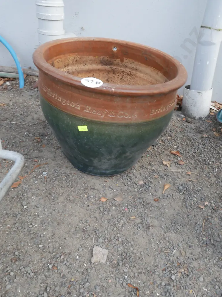 Plant pot Image 1++