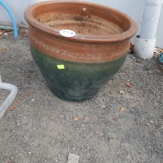 Plant pot
